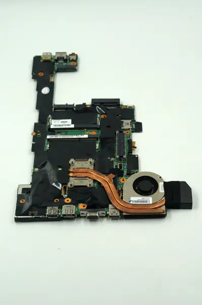 Lenovo Thinkpad X220 04Y1810 i7-2620M QM67 GMA HD3000 DDR3 Základní deska
