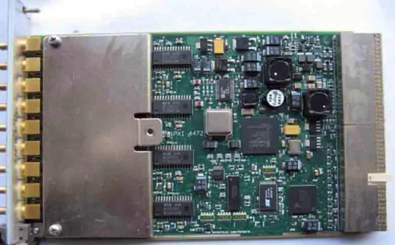 NI Pxi-4472 8kanálový dynamický signál Ac