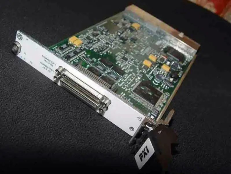 NI PXI-6225 80 analogových vstupů, 16bitová, DAQ karta řady M