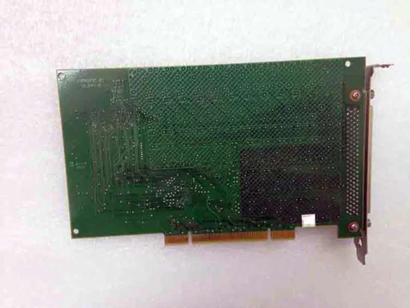Izolované digitální vstupy/výstupy karty NI PCI-6527 DAQ