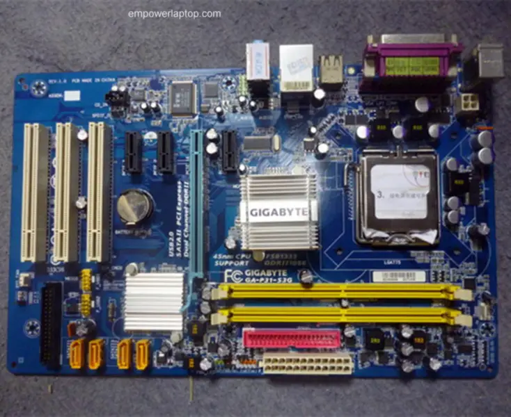 Základní deska Gigabyte GA-P31-ES3G P31-ES3G P31 LGA 775 4G ATX