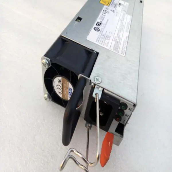 Zdroj napájení pro EMC VNX5200 VNX5600 1100W spínaný zdroj SGA005 071-000-578-01 071-000-036 071-000-611-01