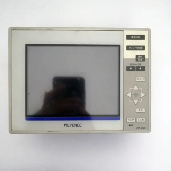 KEYENCE CV-750
