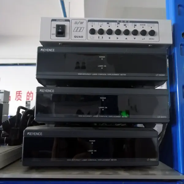 KEYENCE LT-9000