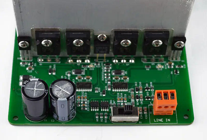 HIFI IRAUD2000 Deska výkonového zesilovače IRS2092S IRFP4227 2000W