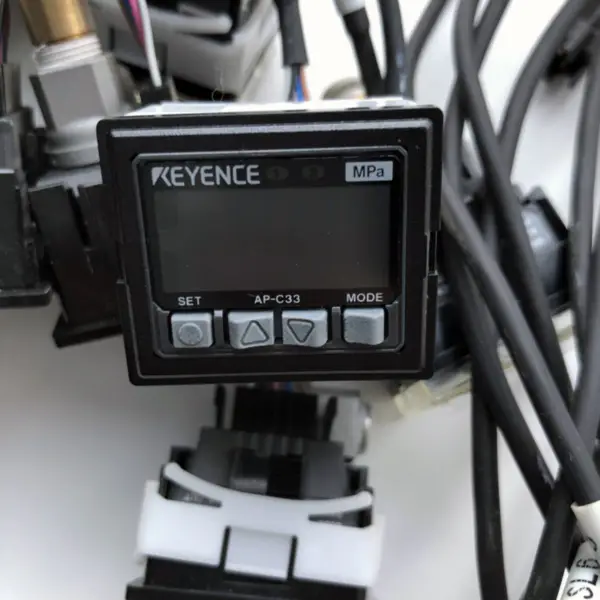 KEYENCE AP-C33