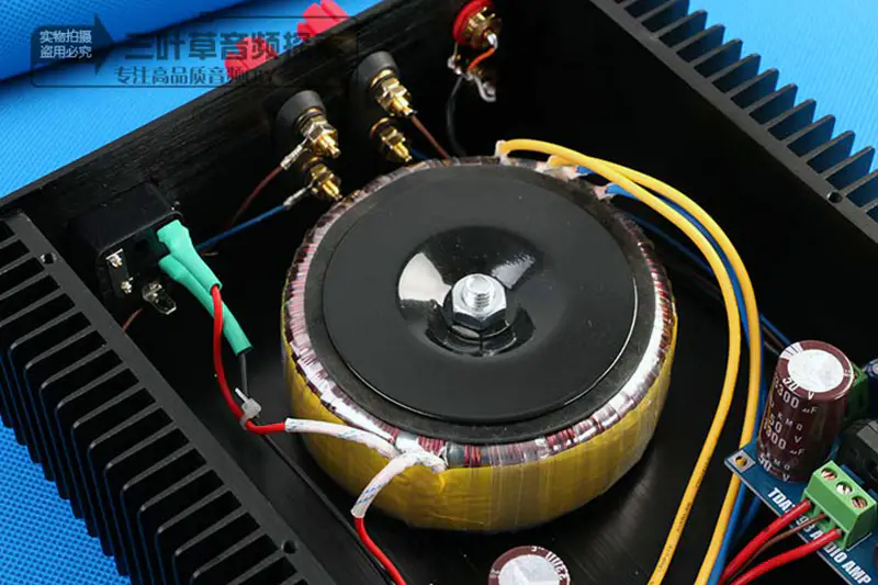 TDA7293 super heat double 100W vysoce výkonný profesionální horečkový zesilovač / monitor