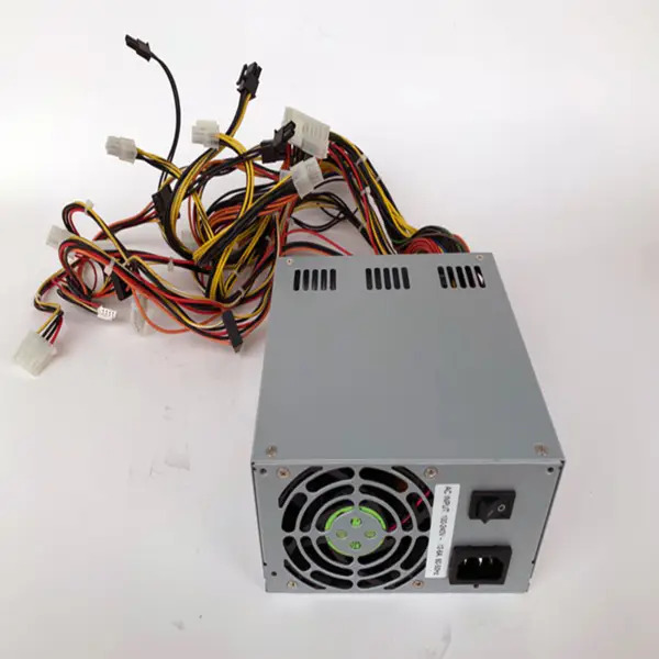 Zdroj napájení pro FSP 80plus Bronze 700W spínaný zdroj SPI700ABBB