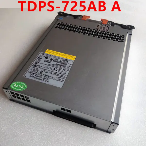NETAPP E2700 725W spínaný zdroj X-48870-00-R6 TDPS-725AB A 42883-33 R0676-A0001-07 A100055