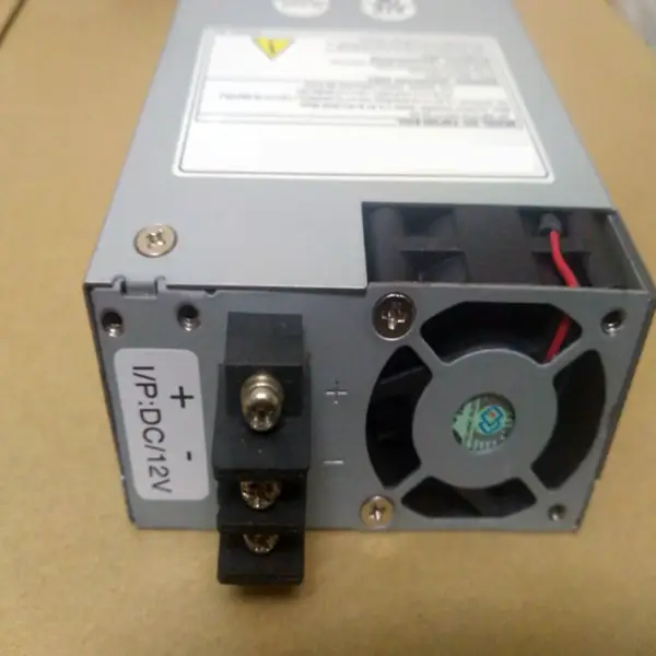 Napájecí zdroj pro malý 1U spínaný zdroj FSP200-63DL s výkonem DC200W