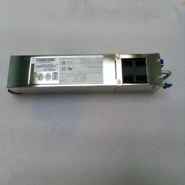 Zdroj napájení pro Dell PowerEdge C1100 C200M1 C210M1 650W Spínaný zdroj YM-2651B