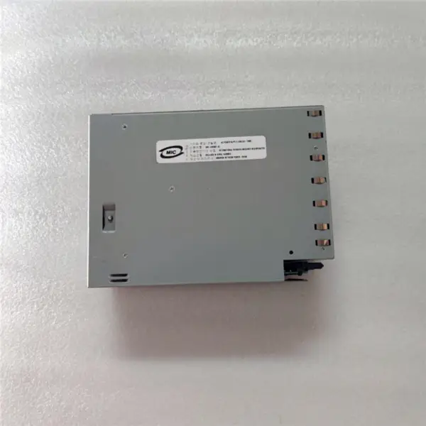 Zdroj napájení pro IBM 520 7703 8203-E4A P6 950W spínaný zdroj 7001241-Y000 44V5601 44V6477 74Y6726 44V5097