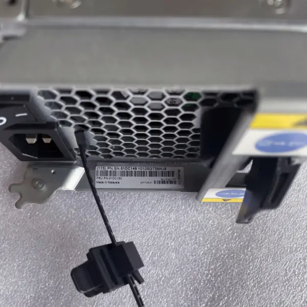 Zdroj napájení pro HP Flextronics M6720 D1212 D1224 DS6200 DS2200 DS4200 584W napájecí zdroj SP-PCM02-HE580-AC 0992886-05 01DC150 01DC149