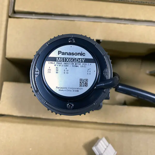 Jednofázový indukční motor Panasonic IP20 4P 6W M61X6GD4Y
