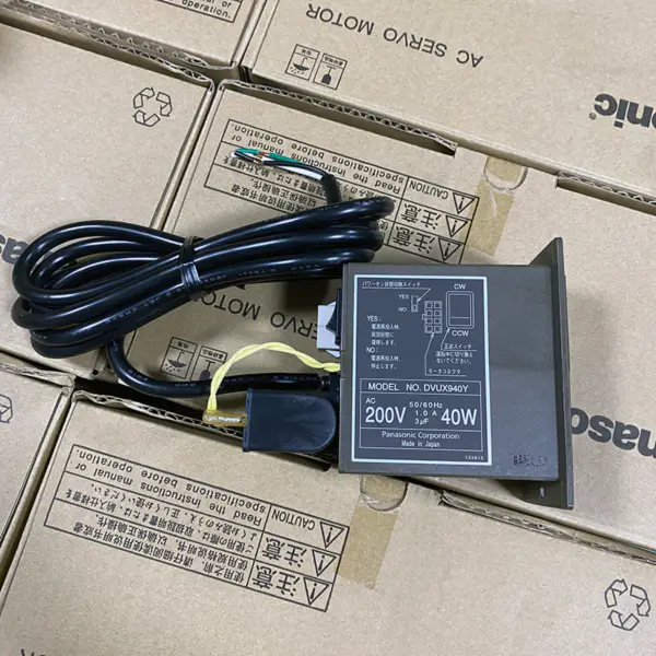 Řídicí jednotka typu Panasonic Small Geard Motor Unit 200V 40W DVUX940Y