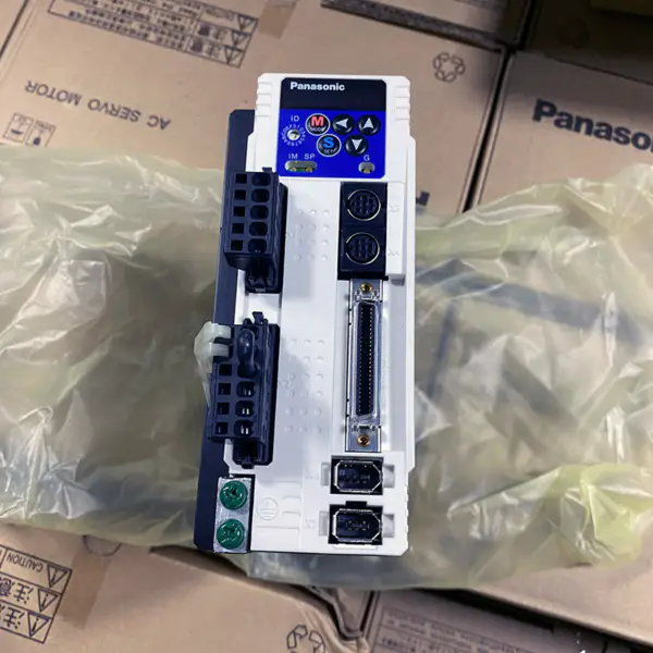 Panasonic AC Servo Driver 100-115V 400W MCDDT3120F