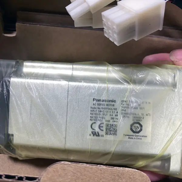 Střídavý servomotor Panasonic 0,4 kW MHMF042L1B2