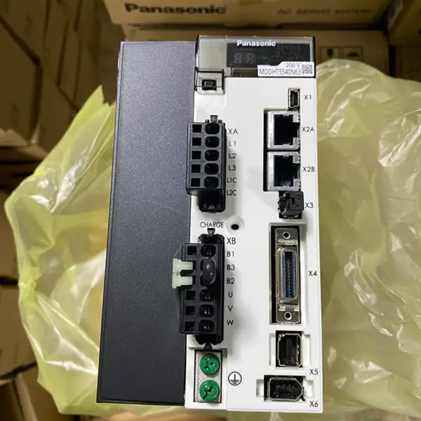 Servopohon Panasonic 200-240V 1,5 kW MDDHT5540N63