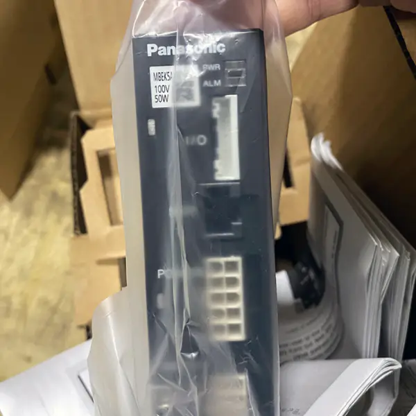 Bezkartáčový zesilovač Panasonic 100-120V 50W MBEK5A1BCV
