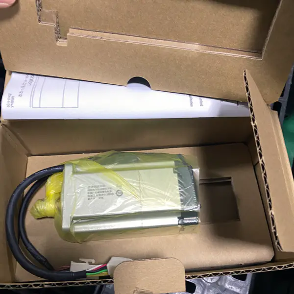 Střídavý servomotor Panasonic 0,4 kW MHMF041L1B2