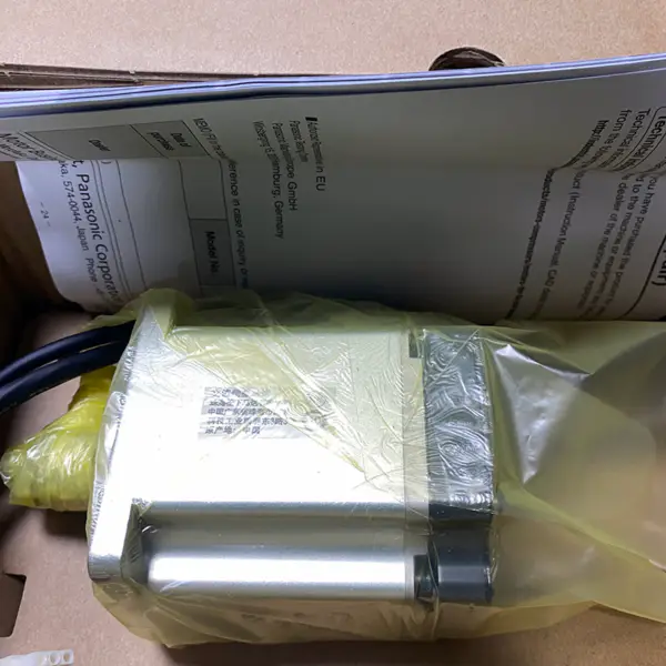 Střídavý servomotor Panasonic 0,75 kW MHMF082L1S2