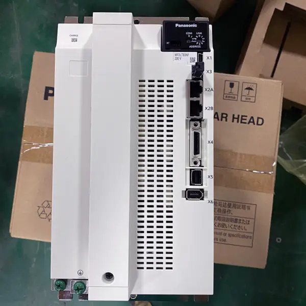 Střídavý servopohon Panasonic 200-240V 5,0 kW MFDLTB3NF