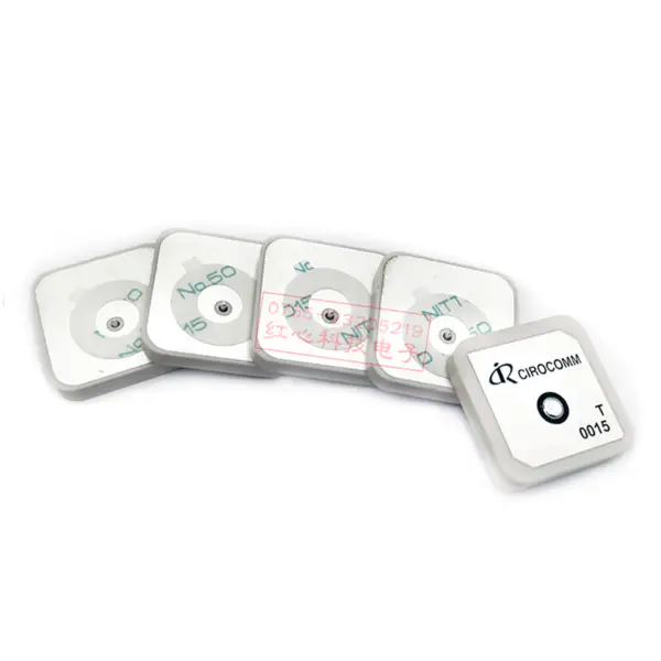 GPS BD aktivní vnitřní keramická anténa polohovací navigační anténa IPEX 12cm kabel 18*18*4mm