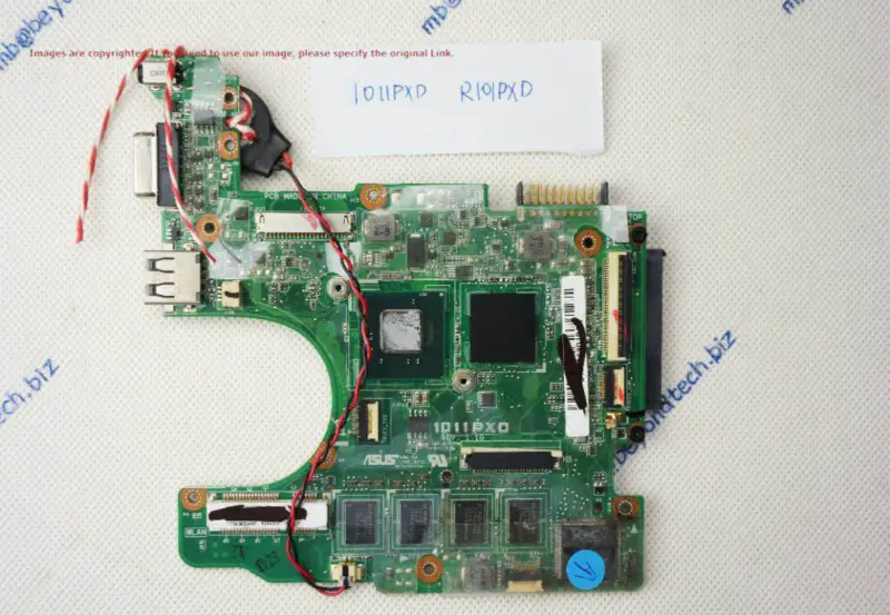 Základní deska Asus 1011PXD