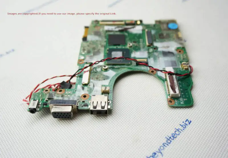 Základní deska Asus 1011PXD