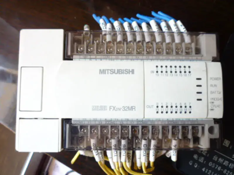 Mitsubishi PLC FX2N-32MR