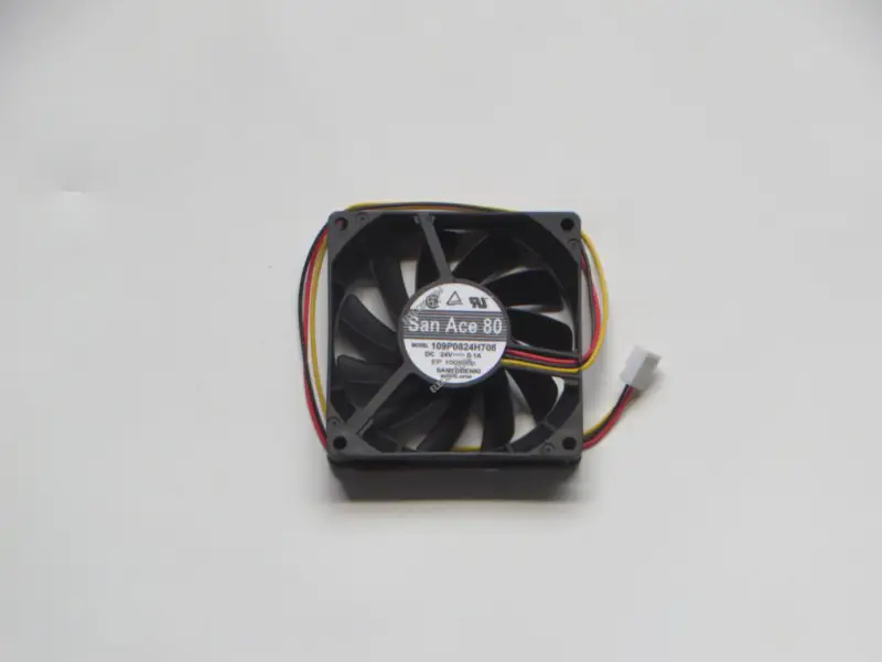 SANYO 109P0824H708 24V 0,1A 3vodičový chladicí ventilátor