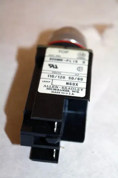 Allen-Bradley 800MR-PL16R