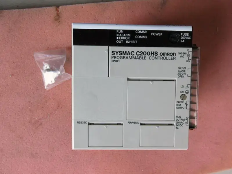 OMRON C200HS-CPU21-E