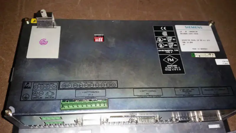 Siemens 6AV3525-1EA41-0AX0