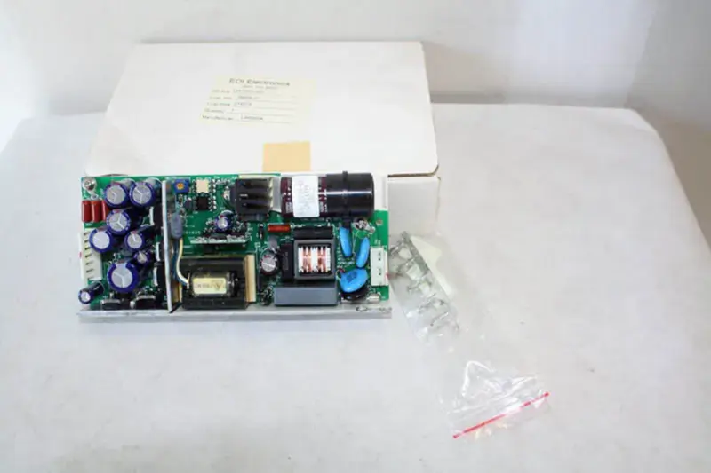 NEMIC-LAMBDA LWT-30H-522