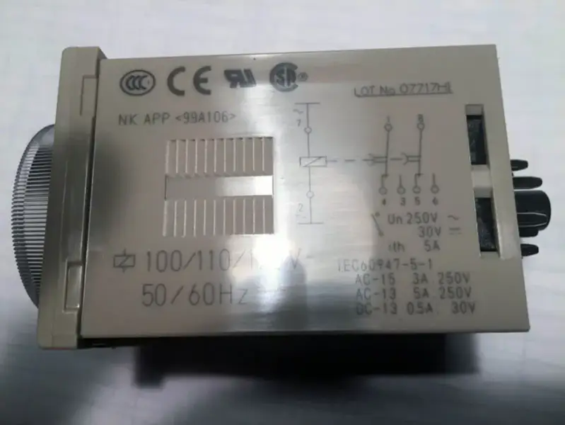 OMRON H3CR-H8L