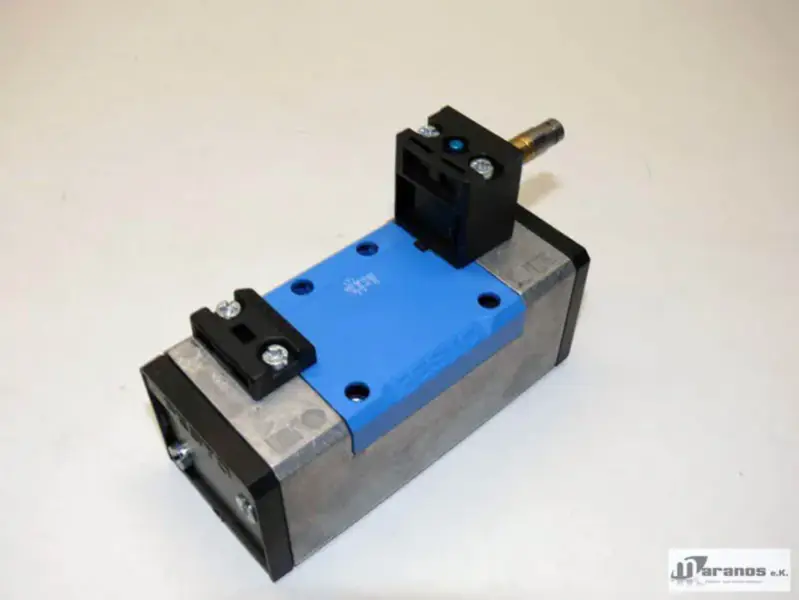 Festo MN1H-5/2-D-2-C
