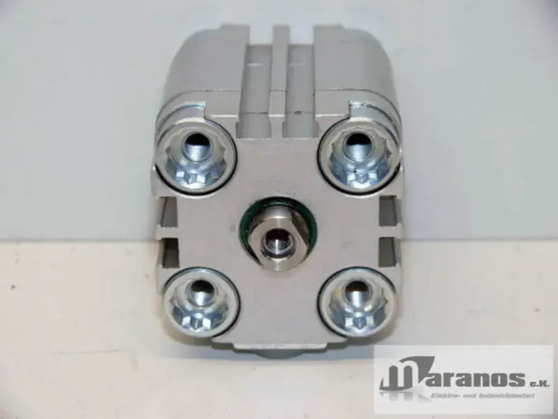 Festo ADVU-32-15-P-A
