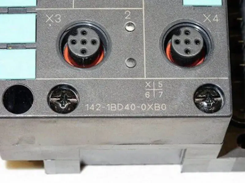 Siemens 6ES7142-1BD40-0XB0