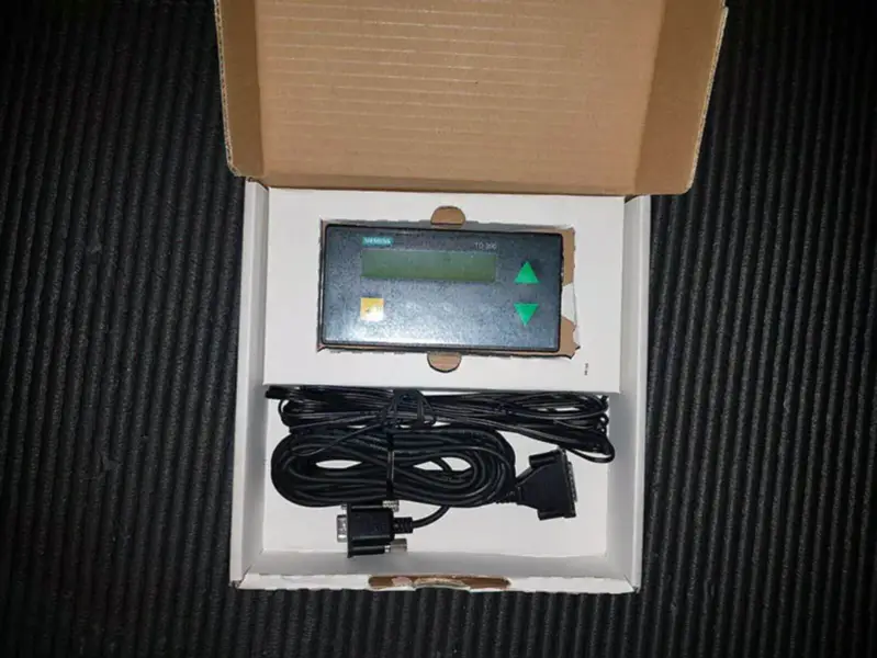 Siemens 6ES5390-0UA11