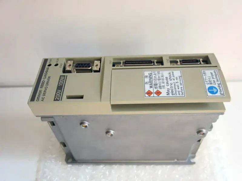 OMRON R88D-UA04HA