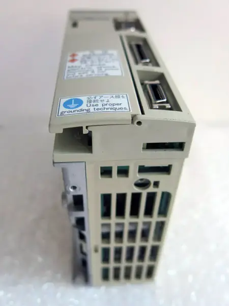 OMRON R88D-UA04HA
