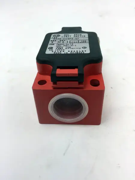 Allen-Bradley 802A-C14P4-S7