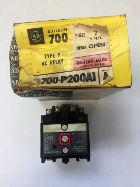 Allen-Bradley 700-P200A1