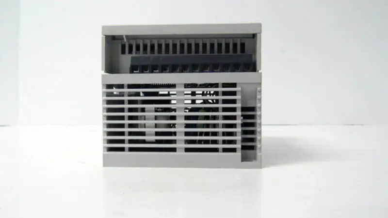 IDEC FC4A-C16R2