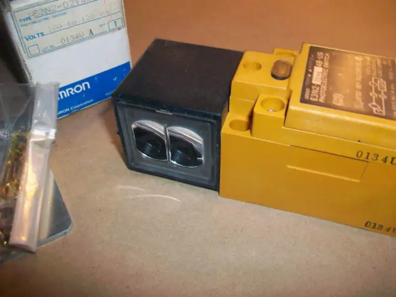 Omron E3N2-D2Y44B-US