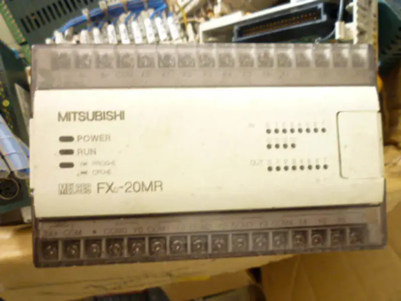 Mitsubishi PLC FX0-20MR