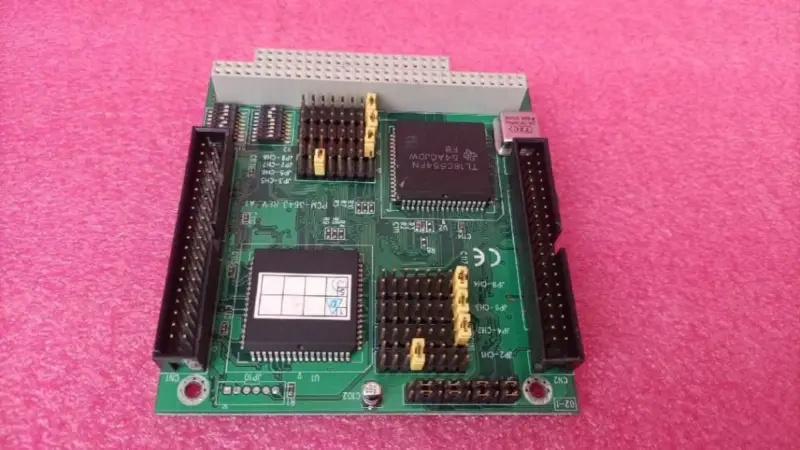 Základní deska Advantech PCM-3643