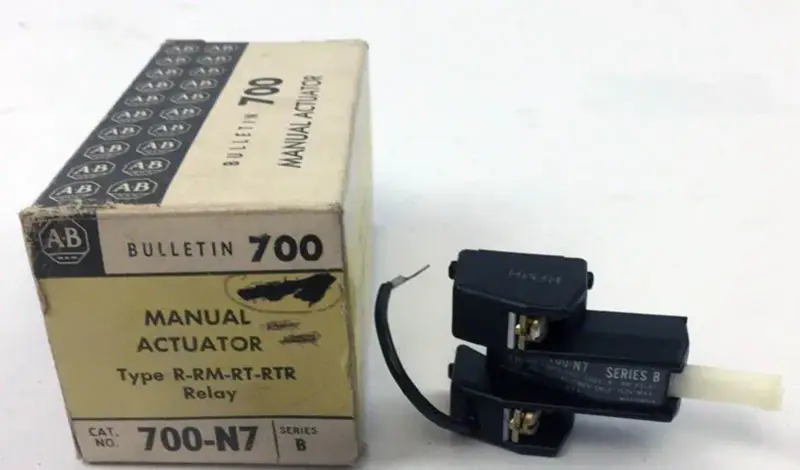Allen-Bradley 700-N7