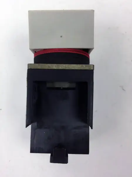 Allen-Bradley 800MS-X024A